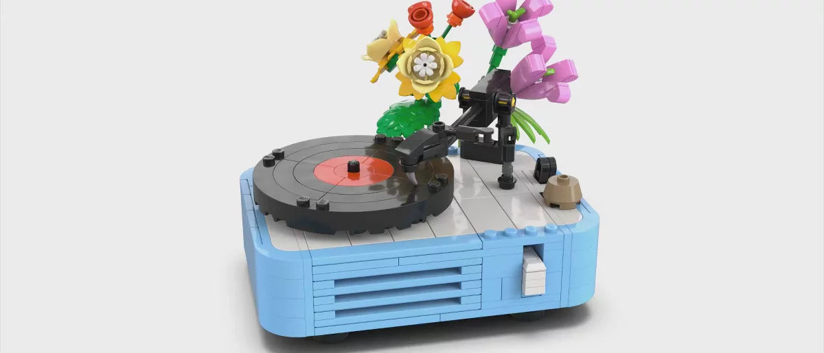 LEGO Creator 3 in 1 Record Player with Flowers, 3 Building Options, Record Player, Radio, or Microphone 31172