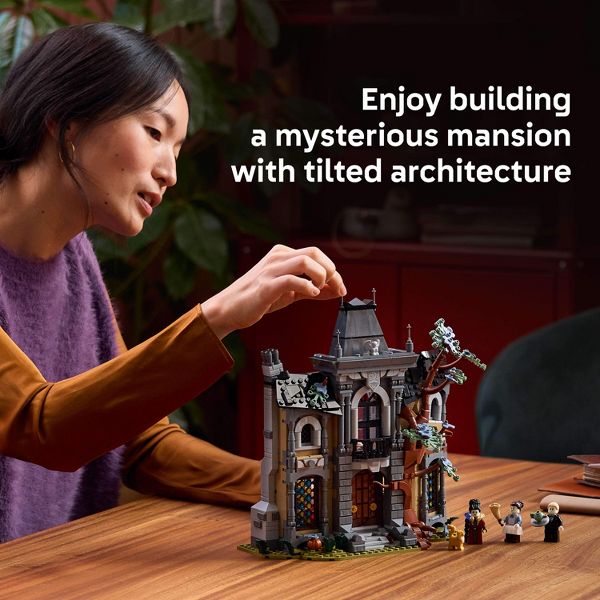 LEGO Icons Mayor Manor Building Set 11383