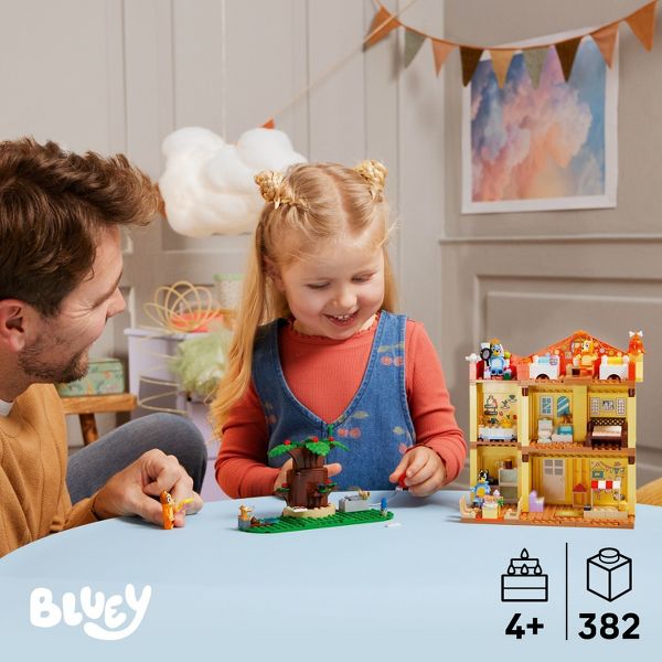 LEGO Bluey: Bluey’s Family House Playset 11203