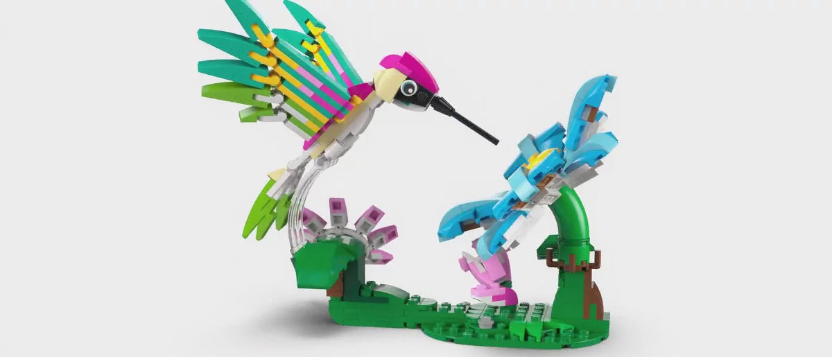 LEGO Creator 3 in1 Wild Animals: Colorful Hummingbird 31384