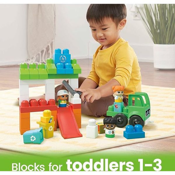 MEGA BLOKS Fisher‑Price Green Town Ocean Time Clean Up Building Blocks Set 70 Pieces 3 Character Figures for Eco‑Friendly Toddler Play