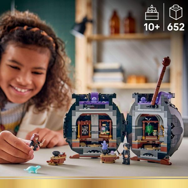 LEGO Harry Potter Cauldron: Secret Potions Classroom 76464: Halloween