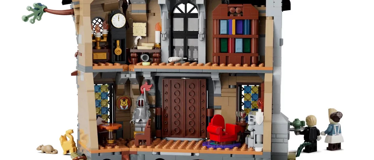 LEGO Icons Mayor Manor Building Set 11383
