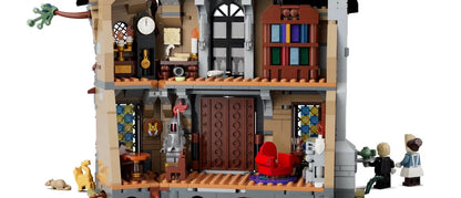 LEGO Icons Mayor Manor Building Set 11383