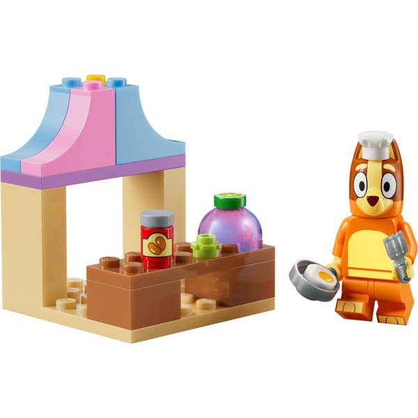 LEGO Bluey Fancy Restaurant with Bingo 30713
