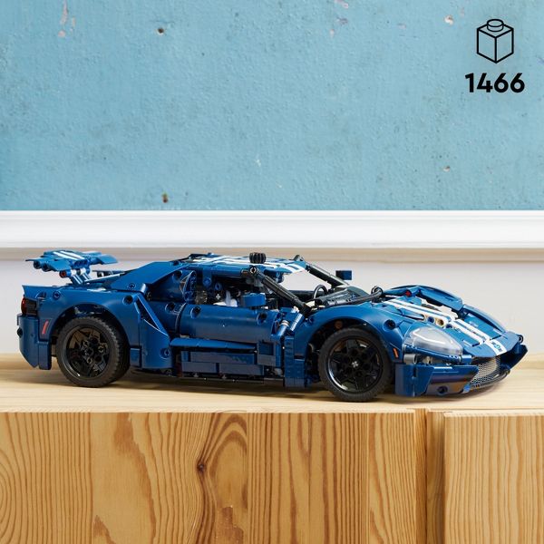 LEGO Technic 2022 Ford GT Car Model Set 42154