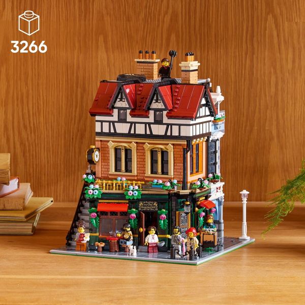 LEGO Icons Tudor Corner Building Kit for Adults 10350