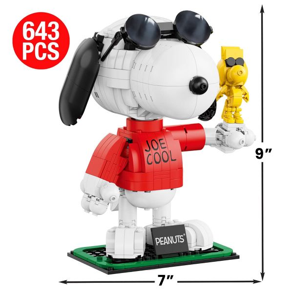 Brickcraft Peanuts Joe Cool 643-Piece Building Set