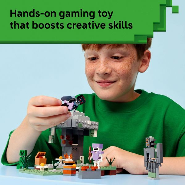 LEGO Minecraft The Pale Garden Building Toy 21586