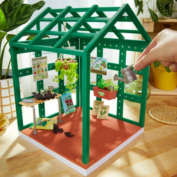 MGA's Miniverse Make It Mini Spaces Greenhouse Building Set