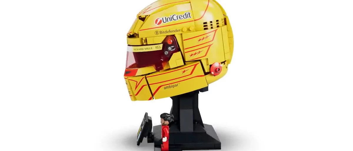 LEGO Editions Scuderia Ferrari HP Lewis Hamilton Helmet 43022