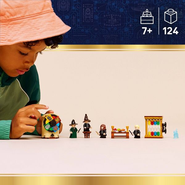 LEGO Harry Potter Hogwarts Castle: Sorting Hat Ceremony 76460