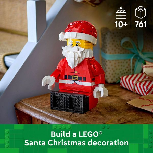 LEGO Up-Scaled Santa Minifigure 40820